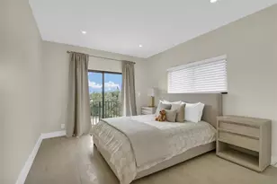 319 S Riverside Dr, Pompano Beach, FL 33062 - Photo 42