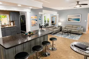 2200 NE 32nd Ave, Fort Lauderdale, FL 33305 - Photo 6