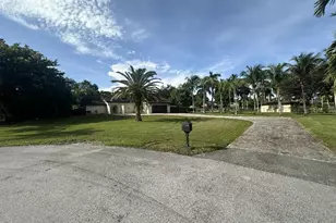 11460 SW 1st Ct, Plantation, FL 33325 - Photo 14