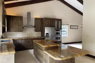 11460 SW 1st Ct, Plantation, FL 33325 - Photo 2