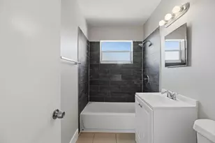 1000 N 71st Ave, Hollywood, FL 33024 - Photo 26