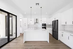 1441 SW 23rd Ct, Fort Lauderdale, FL 33315 - Photo 4