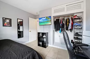 5554 SW 6th St, Margate, FL 33068 - Photo 16
