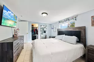 5554 SW 6th St, Margate, FL 33068 - Photo 10