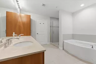 1945 S Ocean Dr, Hallandale Beach, FL 33009 - Photo 16