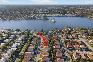 3385 Seabreeze Ln, Margate, FL 33063 - Photo 24