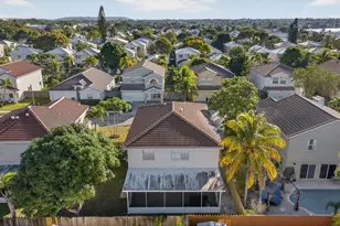 3385 Seabreeze Ln, Margate, FL 33063 - Photo 22