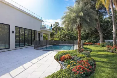 2421 NE 201st Street, Miami, FL 33180 - Photo 2