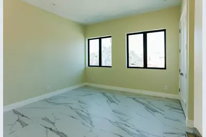 2421 NE 201st Street, Miami, FL 33180 - Photo 20