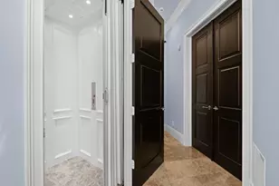 2319 NE 28th St, Pompano Beach, FL 33064 - Photo 26