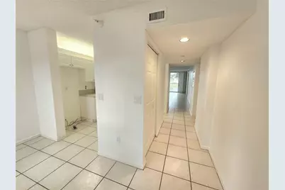 7751 Southampton Terrace #213, Tamarac, FL 33321 - Photo 4