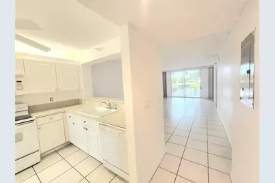 7751 Southampton Terrace #213, Tamarac, FL 33321 - Photo 6