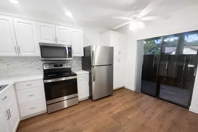 3950 Cocoplum Circle #3638, Margate, FL 33063 - Photo 8