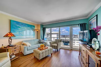 111 N Pompano Beach Boulevard #PH5, Pompano Beach, FL 33062 - Photo 2