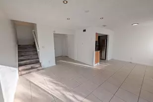 2142 NW 57th Ave, Sunrise, FL 33313 - Photo 2