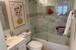 4156 Inverrary Dr, Lauderhill, FL 33319 - Photo 20