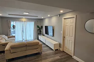 4156 Inverrary Dr, Lauderhill, FL 33319 - Photo 16