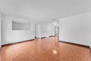 4924 NW 52nd Ct, Tamarac, FL 33319 - Photo 6