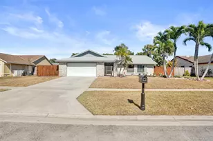 141 Roycourt Circle, Royal Palm Beach, FL 33411 - Photo 42