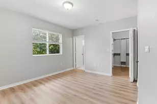 885 SW 6th Ct, Homestead, FL 33034 - Photo 16