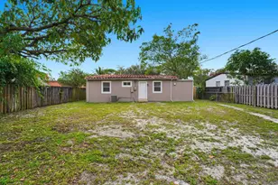 1525 NW 126th St, Miami, FL 33167 - Photo 22