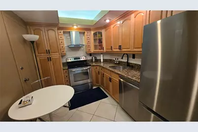 300 Bayview Drive #1911, Sunny Isles Beach, FL 33160 - Photo 4