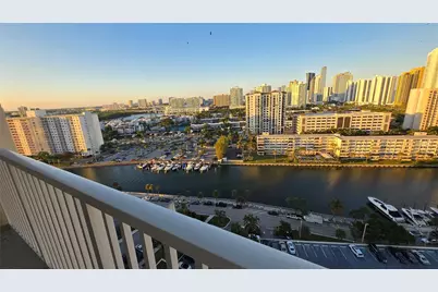 300 Bayview Drive #1911, Sunny Isles Beach, FL 33160 - Photo 16