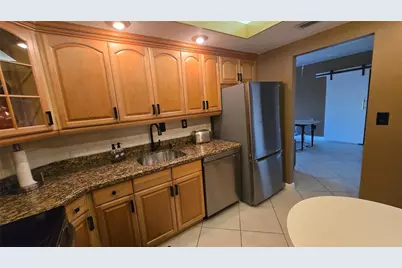 300 Bayview Drive #1911, Sunny Isles Beach, FL 33160 - Photo 6