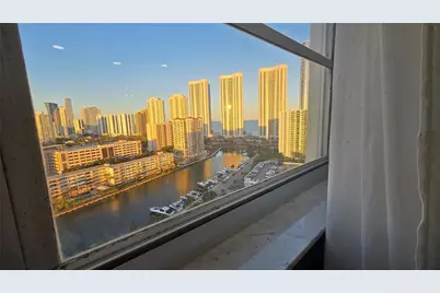 300 Bayview Drive #1911, Sunny Isles Beach, FL 33160 - Photo 28