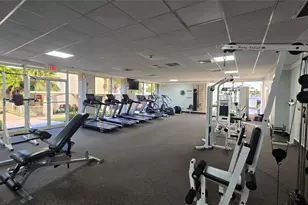 300 Bayview Dr, Sunny Isles Beach, FL 33160 - Photo 36
