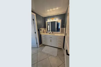 300 Bayview Drive #1911, Sunny Isles Beach, FL 33160 - Photo 22