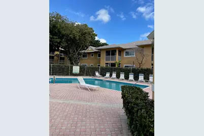 441 SE 10th Street #D104, Dania, FL 33004 - Photo 16