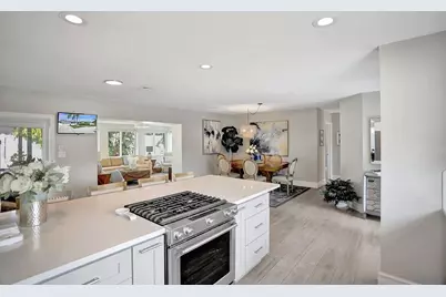 604 NE 25th Avenue, Pompano Beach, FL 33063 - Photo 8