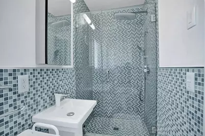 604 NE 25th Avenue, Pompano Beach, FL 33063 - Photo 18