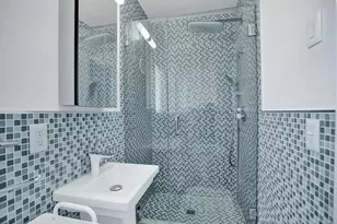 604 NE 25th Ave, Pompano Beach, FL 33063 - Photo 18