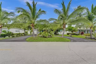 1743 NE 27th St, Wilton Manors, FL 33334 - Photo 54