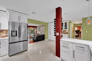 1743 NE 27th St, Wilton Manors, FL 33334 - Photo 20