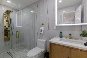 2633 NW Taft St, Hollywood, FL 33020 - Photo 20