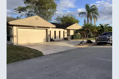 4602 Norfolk Island Pine Drive, Tamarac, FL 33319 - Photo 2