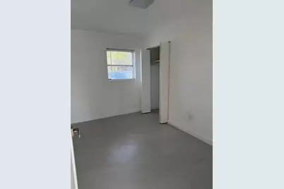 1054-1058 SW 2nd Street #1056, Hallandale Beach, FL 33009 - Photo 16