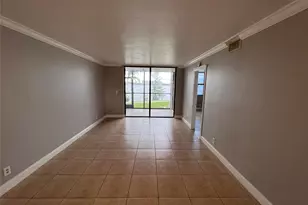 118 Lake Emerald Dr, Oakland Park, FL 33309 - Photo 2