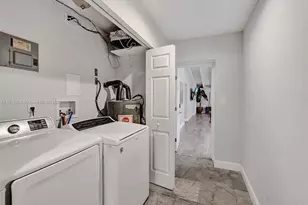 2500 NE 19th St, Pompano Beach, FL 33062 - Photo 36