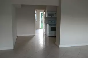2025 NW 14th Ave, Fort Lauderdale, FL 33311 - Photo 4