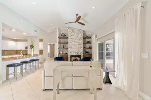 2445 Lakes Dr, Deerfield Beach, FL 33442 - Photo 12