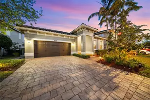8550 Lakeside Bnd, Parkland, FL 33076 - Photo 10