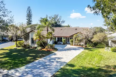 128 NW 110th Way, Coral Springs, FL 33071 - Photo 1