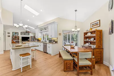 128 NW 110th Way, Coral Springs, FL 33071 - Photo 8