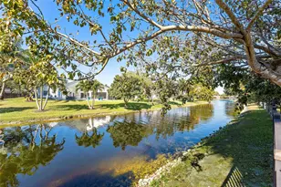 128 NW 110th Way, Coral Springs, FL 33071 - Photo 4