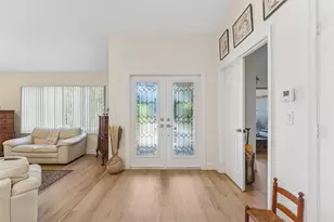 128 NW 110th Way, Coral Springs, FL 33071 - Photo 6