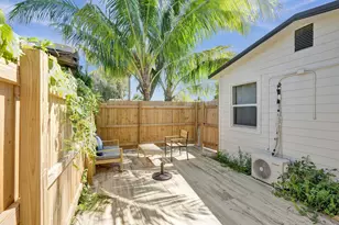 8047 NW 1st Pl, Miami, FL 33150 - Photo 14